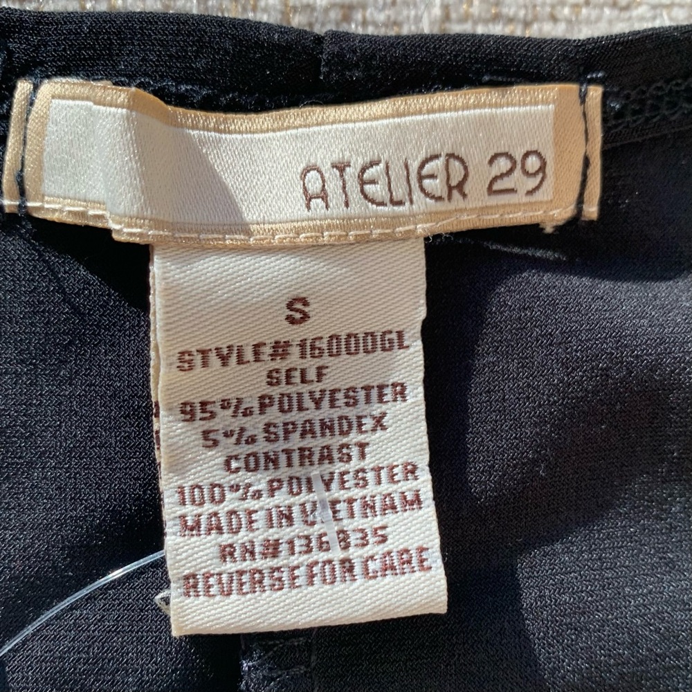 Vintage Atelier 29 shimmer split front tank top , size Small - Picture 6 of 6